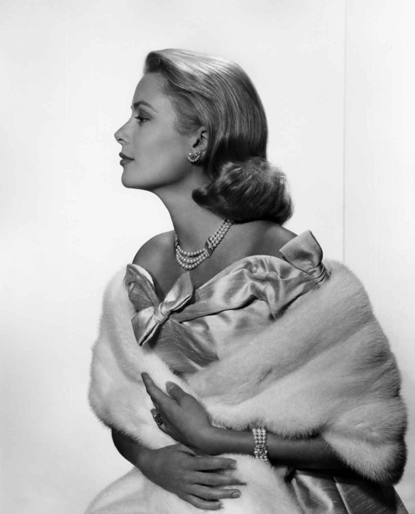 Princess Grace de Monaco, 1956 © Estate of Yousuf Karsh